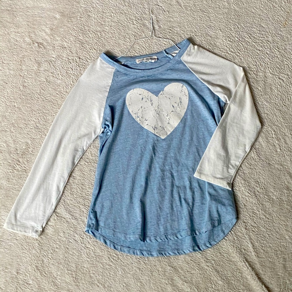 Long sleeve shirt
